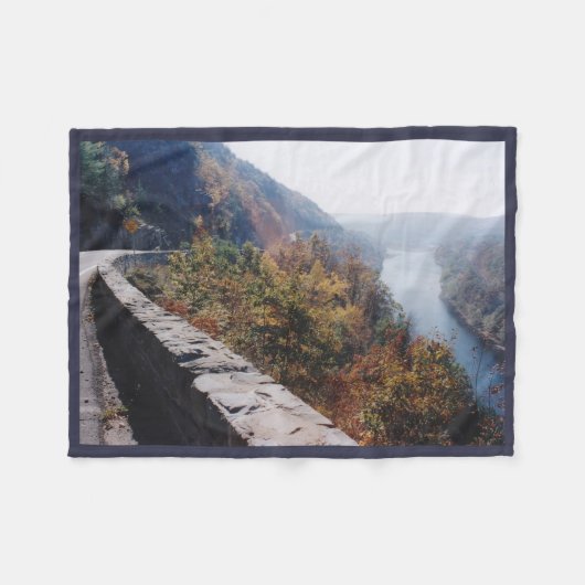 Hawksnest Fleecedecke (Vorderseite (Horizontal))