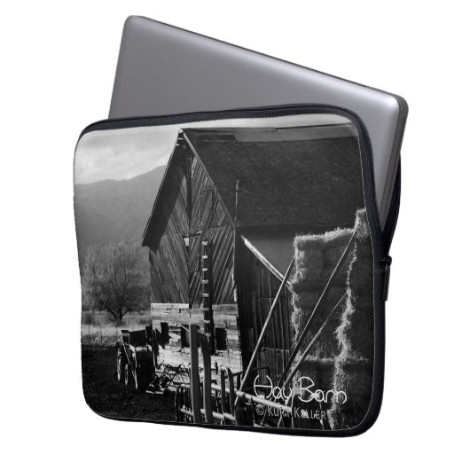 Hay Barn Laptopschutzhülle (Vorderseite Links)