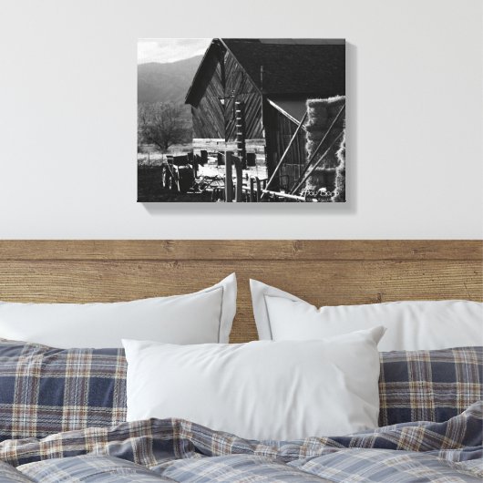 Hay Barn Leinwanddruck (Insitu (Schlafzimmer))