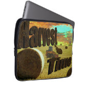 Hay Harvesting Time Logo und Theme, Laptopschutzhülle (Vorne Rechts)