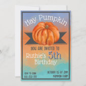 Hay Pumpkin Fall Birthday Party Invitation Einladung (Vorderseite)