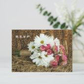 Hay Wedding RSVP - Daisy & Pink Bouquet (Stehend Vorderseite)