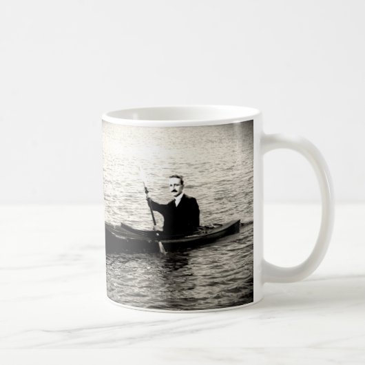 Hayek in einem Kajak Kaffeetasse (Rechts)