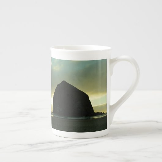 Haystack Rock, Cannon Beach oder. Spezielle Tasse (Rechts)