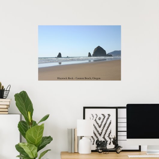Haystack Rock - Cannon Beach, Oregon Poster (Heimbüro)