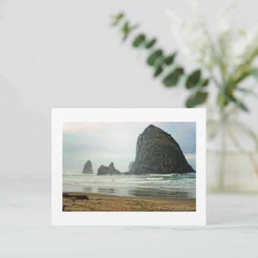 Haystack Rock Postkarte (Stehend Vorderseite)