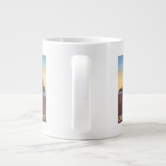 Haystack Rock Vintage Reiseplan Jumbo-Tasse (Rückseite)