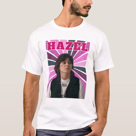 Hazel Callahan von Botoms 2023 | Ruby Cruz | T-Shirt (Vorderseite)