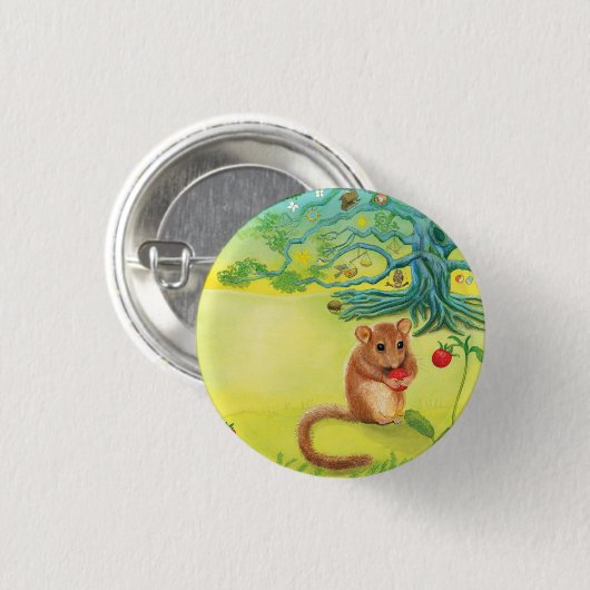 Hazel Dormouse Eating Wild Strawberry Button (Vorne & Hinten)