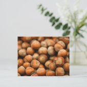 Hazelnut Galore Postkarte (Stehend Vorderseite)