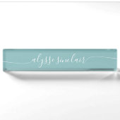 Hazy Aqua Elegantes Kalligrafie-Skript Namensplakette (Vorderseite)
