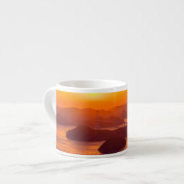 Hazy Sonnenuntergang auf der Kurushima Kaikyo Brid Espressotasse