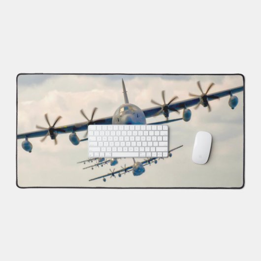 HC-130J COMBAT KING II SCHREIBTISCHUNTERLAGE (Tastatur & Maus)