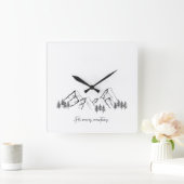 He Moves Mountains Quadratische Wanduhr (Zuhause)