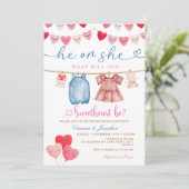 He or She Valentine Gender Reveal Clothesline  Einladung (Stehend Vorderseite)