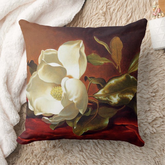 Heade - A Magnolia on Red Velvet Kissen (Decke)