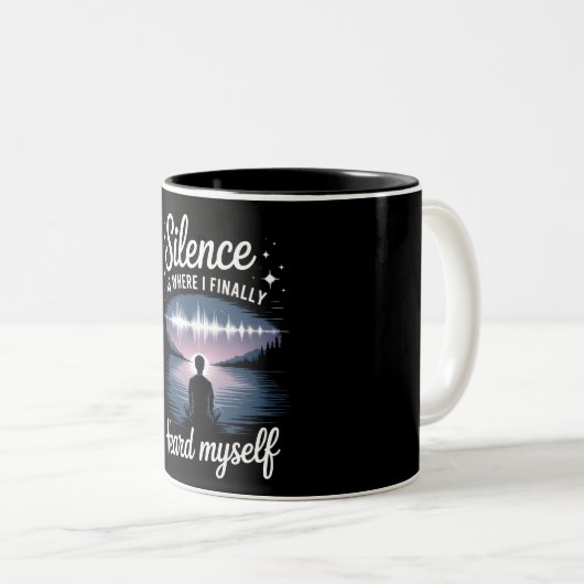 Hear Yourself - Surreal Lakeside Reflection Mug Zweifarbige Tasse (VorderseiteRechts)