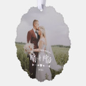Heart Arrows First Christmas Mr. Mrs. Foto Ornament Karte (Links)