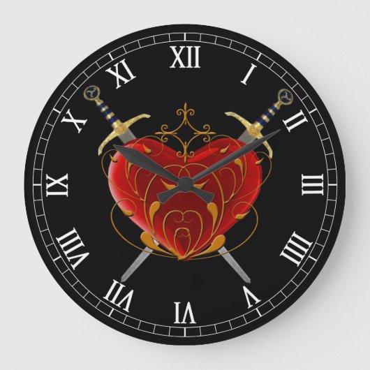 Heart & Daggers Round Roman Numerals Clock Große Wanduhr (Vorderseite)