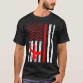 Heart Disease Awareness Red Ribbon American Flag U T-Shirt (Vorderseite)