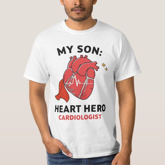 Heart Hero | Proud Parent of a Cardiologist T-Shirt (Vorderseite)
