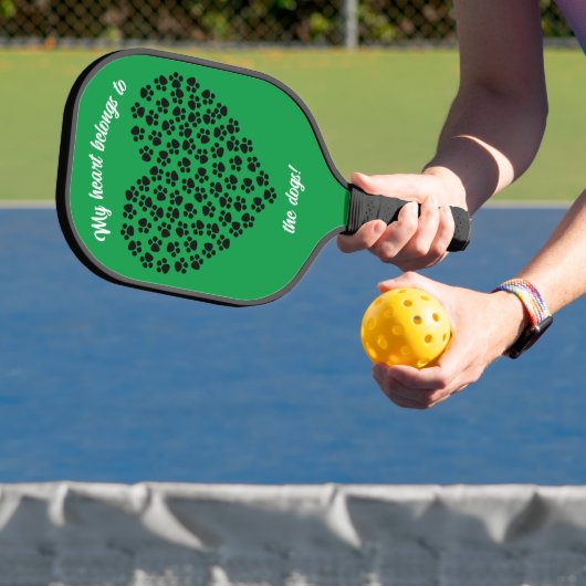 Heart of Black Paw Prints Double Sided Green Pickleball Schläger (InSitu)