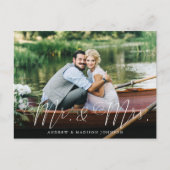 Heart Script Mr. & Mrs. Wedding Elopement Postkarte (Vorderseite)