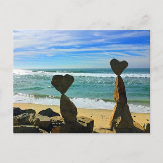 Heart Shaped Beach Rocks Ankündigungspostkarte