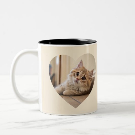 Heart-Shaped Cat Design Zweifarbige Tasse (Links)
