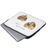 Heart-Shaped Dog Design – “Happiness on Four Paws” Laptopschutzhülle (Vorne Knopf)