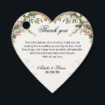 Heart Shaped Floral Wedding Vielen Dank Geschenkanhänger<br><div class="desc">Lassen Sie sich von dieser herzförmigen Gastgeschenk Hochzeit mit einem Vintag inspiriert Blumenbogen verzaubern, der mit sanften Rose, Elfenbein, goldenen Akzenten und üppiger Vegetation geschmückt ist. Die traumhaften Aquarelldetails und die elegante Herzform verleihen Ihren Gastgeschenke Hochzeiten eine poetische Optik - damit fühlen sich alle Geschenke wie Lieben. Es eignet sich...</div>