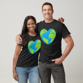 Heart shaped world earth globe world map T-Shirt (Unisex)