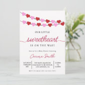 Heart Valentine's Baby Shower Einladung (Stehend Vorderseite)