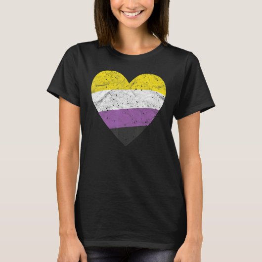 Heart with Non Binary Flag Nonbinary Pride Month T-Shirt (Vorderseite)