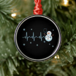 Heartbeat Nurse Snowman Weihnachten Ornament Aus Metall<br><div class="desc">Heartbeat Nurse Snowman Weihnachten</div>