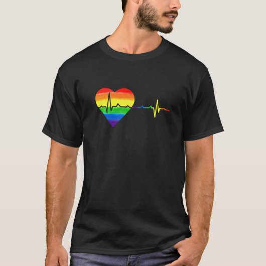 Heartbeat Rainbow Love LGBT Lesbian Gay Bisexual P T-Shirt (Vorderseite)