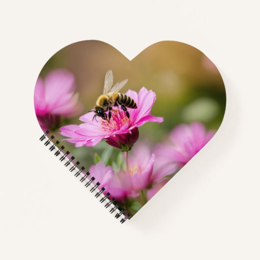 Heartfelt Pages: Ein Liebe-gestaltetes Notebook Notizblock (Vorderseite)