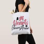 Hearts Bloom new - inspirierendes Blumenzitat Tasche (Von Nahem)