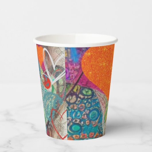 Hearts und Paisley Pappbecher (Links)