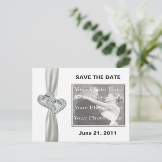 Hearts White Wedding Save the Date Postcard Ankündigungspostkarte (Stehend Vorderseite)