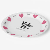 Hearty Hearts Pink - Benutzerdefinierter Text und  Pappteller (Schrägansicht)