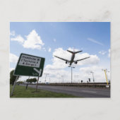 Heathrow Flight Path Sign Postkarte (Vorderseite)