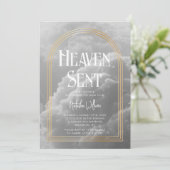 Heaven Sent Clouds Golden Neutral Baby Dusche Einladung (Stehend Vorderseite)