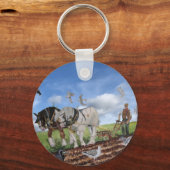 Heavy Horses Ploughing In March  Schlüsselanhänger (Rückseite)