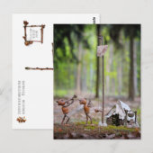 Heben der Flagge im Lager. Summer Camping Postkarte (Vorne/Hinten)