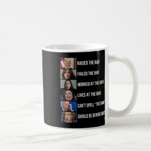Heben Sie die Bar Versagt Bar arbeitete an der Bar Kaffeetasse