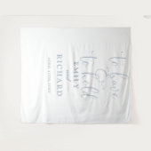 Heben und halten Sie den Hintergrund des blauen Ho Wandteppich (Vorderseite (Horizontal))