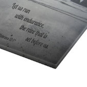 Hebräer 12:1 Ließ uns mit Ausdauer zu laufen... Schneidebrett (Ecke)