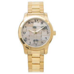 Hebräische Briefe schließen an der Kotel-Western-M Armbanduhr