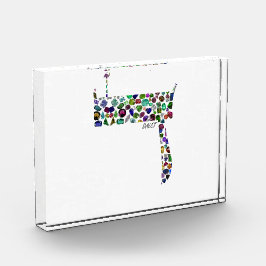 Hebrew Letter DALET made with Gemstones Fotoblock
